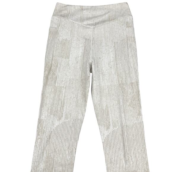 NWT CALVIN KLEIN Soft Stretch Sport Printed 7/8 Legging Size Small - Picture 5 of 6